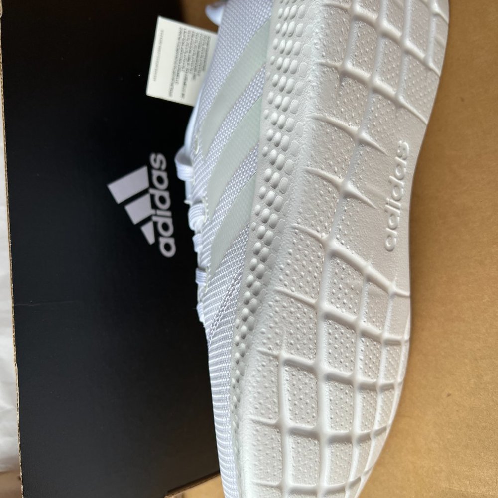 NIB - ADIDAS Women's PUREMOTION SUPER SHOES - Picture 6 of 6